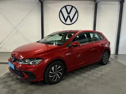 Rouge Utilisé 2023 VW Polo Life Berline | 17 900 € (Prix juste)