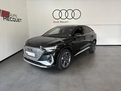 Noir mythe métallisé Utilisé 2024 Audi Q4 Sportback e-tron Design SUV | 51 990 € (Prix cher)