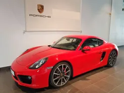 Rouge Utilisé 2013 Porsche Cayman Coupé | 66 990 € (Prix assez cher)