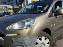 Utilisé 2013 Peugeot Partner Tepee Outdoor Monospace | 6 990 € (Prix juste)