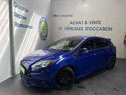 Bleu Utilisé 2013 Ford Focus ST Berline | 14 990 € (Prix juste)