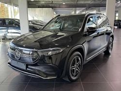 Noir Occasion 2023 Mercedes EQB250 AMG SUV | 32 990 € (Prix juste)