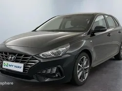 Noir Utilisé 2023 Hyundai i30 Trend Berline | 18 999 € (Prix juste)
