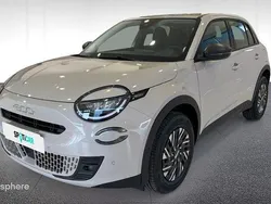 Beige Utilisé 2025 Fiat 600 SUV | 26 750 € (Prix juste)