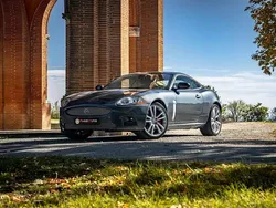 Gris Utilisé 2006 Jaguar XKR Coupé | 31 900 € (Prix cher)