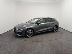 Gris daytona nacré Utilisé 2024 Audi A3 Sportback e-tron Competition Berline | 41 890 € (Prix cher)