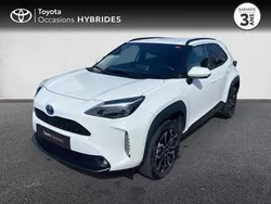 Blanc Utilisé 2023 Toyota Yaris Hybrid Design | 22 990 € (Prix juste)