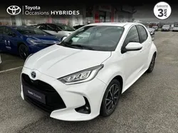 Blanc Utilisé 2023 Toyota Yaris Hybrid Design | 21 790 € (Prix juste)