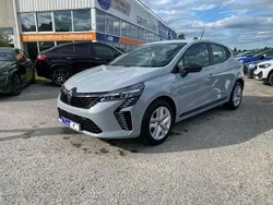Gris Nouvelle 2025 Renault Clio V Evolution Berline | 21 480 € (Prix juste)
