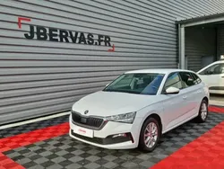 Blanc Utilisé 2022 Skoda Scala Business Line Citadine | 18 990 € (Prix juste)