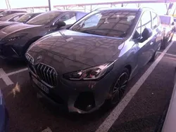 Gris Utilisé 2024 BMW 218 M Sport Monospace | 32 900 € (Prix assez cher)