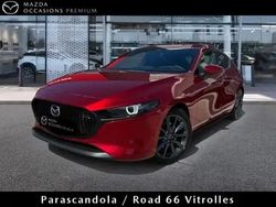 Soul red crystal métallisé Utilisé 2025 Mazda 3 Center-Line Berline | 30 490 €