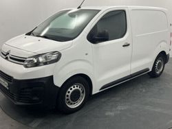 Blanc Utilisé 2018 Citroën Jumpy Monospace | 16 900 € (Prix juste)