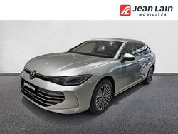 Argente Utilisé 2024 VW Passat Elegance Coupé | 41 890 €