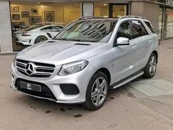 Gris Utilisé 2016 Mercedes E500 Sportline Break | 33 900 €