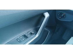 Gris Utilisé 2024 VW Taigo R-line SUV | 17 900 € (Super prix)