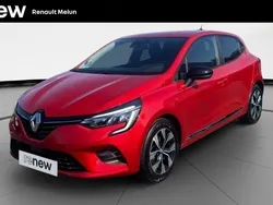 Rouge Utilisé 2023 Renault Clio V Evolution Citadine | 15 690 € (Prix juste)