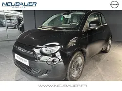 Onyx black pastel Utilisé 2022 Fiat 500e Berline | 18 970 € (Prix juste)
