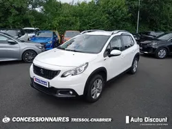 Blanc Utilisé 2019 Peugeot 2008 Signature Sky SUV | 9 990 € (Prix juste)