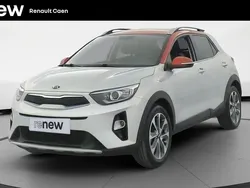 Gris Utilisé 2020 Kia Stonic SUV | 14 990 € (Prix juste)
