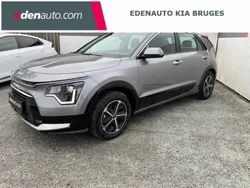 Gris Utilisé 2025 Kia Niro Active SUV | 32 390 € (Prix juste)