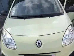 Vert Utilisé 2009 Renault Twingo Dynamique Citadine | 3 900 € (Bon prix)