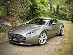 Argent Utilisé 2006 Aston Martin V8 Vantage Coupé | 39 000 €