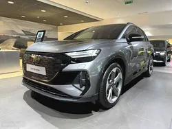Gris Utilisé 2024 Audi Q4 e-tron S-Line SUV | 64 990 €