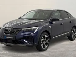 Bleu Utilisé 2024 Renault Arkana Techno SUV | 27 999 € (Prix assez cher)