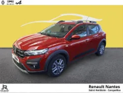 Rouge Utilisé 2022 Dacia Sandero Comfort Citadine | 14 590 € (Prix juste)