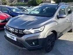 Gris schiste Occasion 2025 Dacia Sandero Berline | 17 590 € (Prix assez cher)