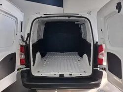 Blanc Occasion 2021 Peugeot Partner S Van | 13 450 €