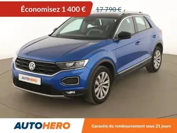 Bleu Utilisé 2018 VW T-Roc SUV | 16 390 € (Prix juste)