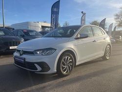 Blanc pur Utilisé 2023 VW Polo Life Berline | 17 499 € (Prix juste)