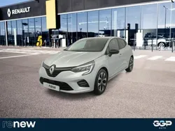 Utilisé 2023 Renault Clio V Evolution | 15 699 € (Prix juste)