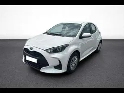 Utilisé 2023 Toyota Yaris Hybrid Berline | 18 990 € (Bon prix)