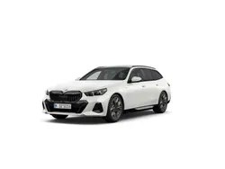 Blanc Utilisé 2025 BMW 520 Sport Line Break | 61 435 €