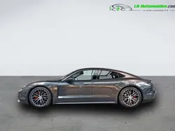Utilisé 2024 Porsche Taycan 4S Performance Package Berline | 125 900 €