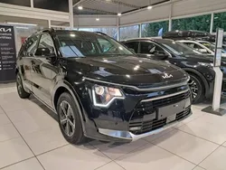Noir Utilisé 2024 Kia Niro Active SUV | 30 900 € (Prix juste)