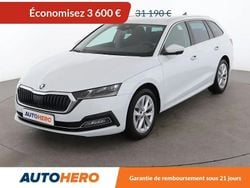 Blanc Utilisé 2023 Skoda Octavia Style Break | 27 590 € (Bon prix)