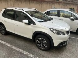Blanc Utilisé 2017 Peugeot 2008 S SUV | 10 500 € (Prix juste)