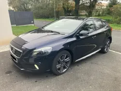 Bleu Utilisé 2015 Volvo V40 CC Summum Break | 14 200 €