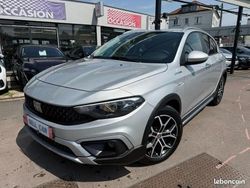 Gris Nouvelle 2025 Fiat Tipo Cross Berline | 16 900 € (Super prix)