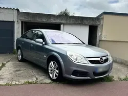 Gris Utilisé 2008 Opel Vectra Cosmo Berline | 2 000 €