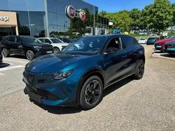 Noir Utilisé 2025 Alfa Romeo Junior Premium SUV | 36 990 € (Prix juste)