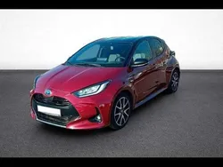 Utilisé 2021 Toyota Yaris Hybrid Berline | 19 990 € (Prix assez cher)