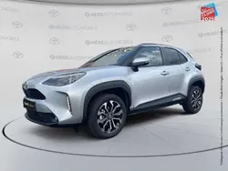 Utilisé 2025 Toyota Yaris Hybrid Design | 28 499 € (Prix juste)