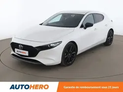 Blanc Utilisé 2022 Mazda 3 Homura-Line Berline | 23 090 € (Prix juste)