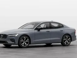 Gris Utilisé 2024 Volvo S60 Core Berline | 30 900 €