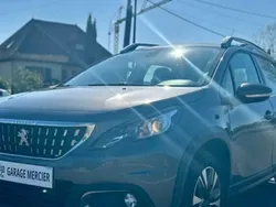 Gris Utilisé 2018 Peugeot 2008 Allure SUV | 11 490 € (Bon prix)